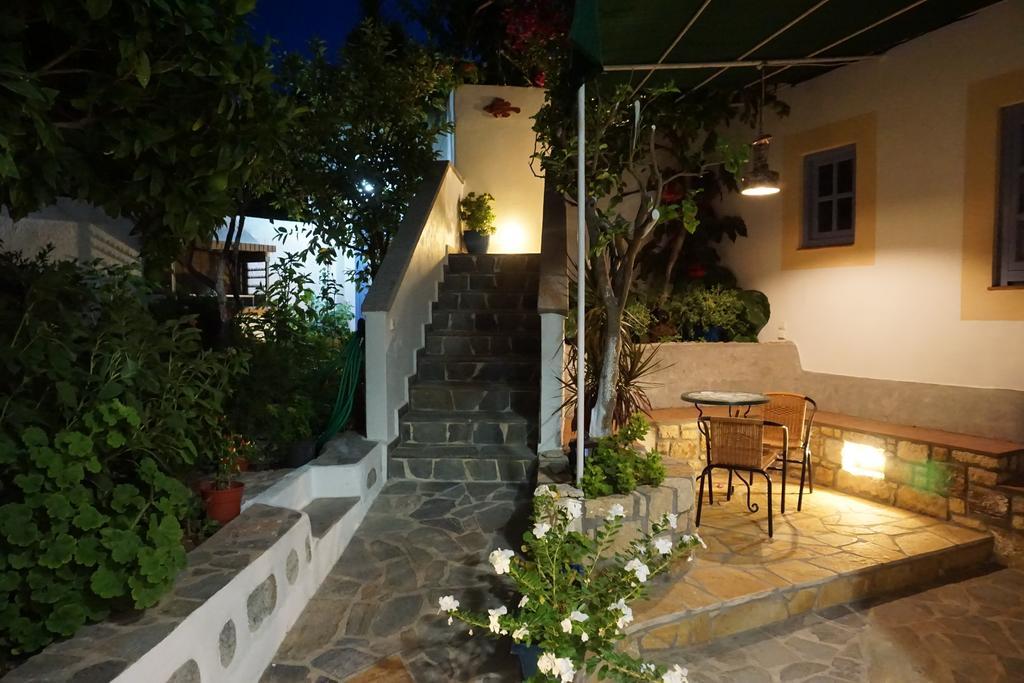 Patmos Maria Studios Skála Esterno foto